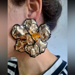 Flower Gold Metal Earrings